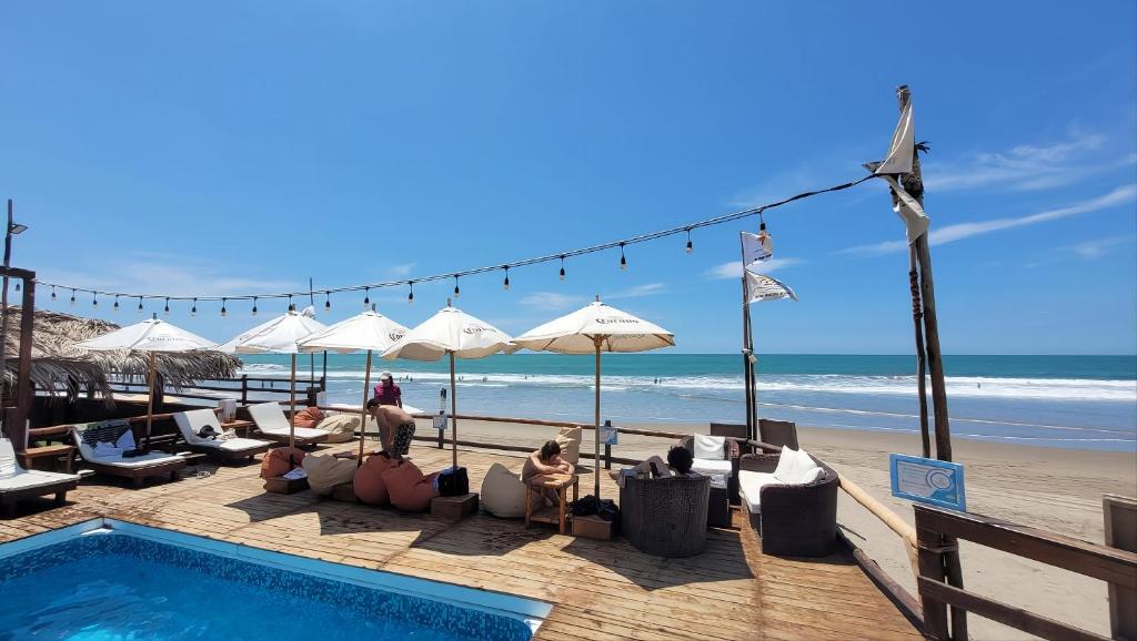 The Point Mancora Beach - Hostel Juvenil de Fiesta