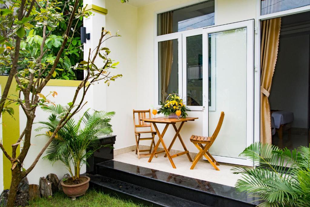 Mi Kha Homestay - Habitación Gemela Con Vista Al Jardín