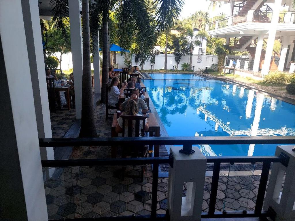 J7 Villaj Resort - Deluxe Double Room