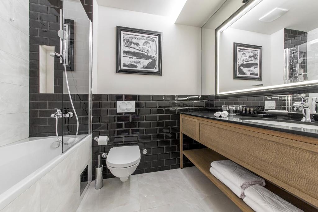 Kúpeľňa v ubytovaní Grand Hotel Slavia - Adults only