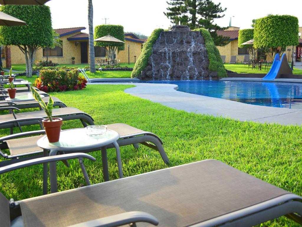 Bazén v ubytování Villas Layfer, Córdoba, Veracruz, Mexico nebo v jeho okolí