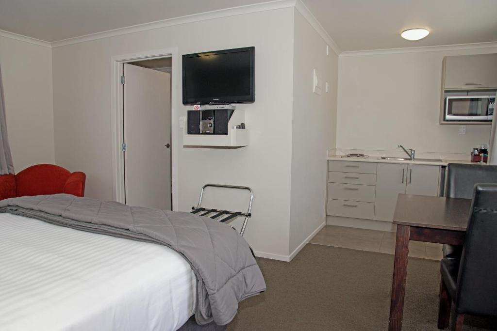 Arena Court Motel - Resim 40