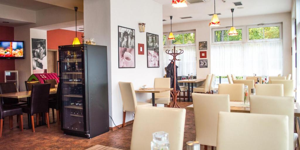 Posezení v ubytování Wellness Hotel Hukvaldy POLOPENZE A WELLNESS V CENĚ