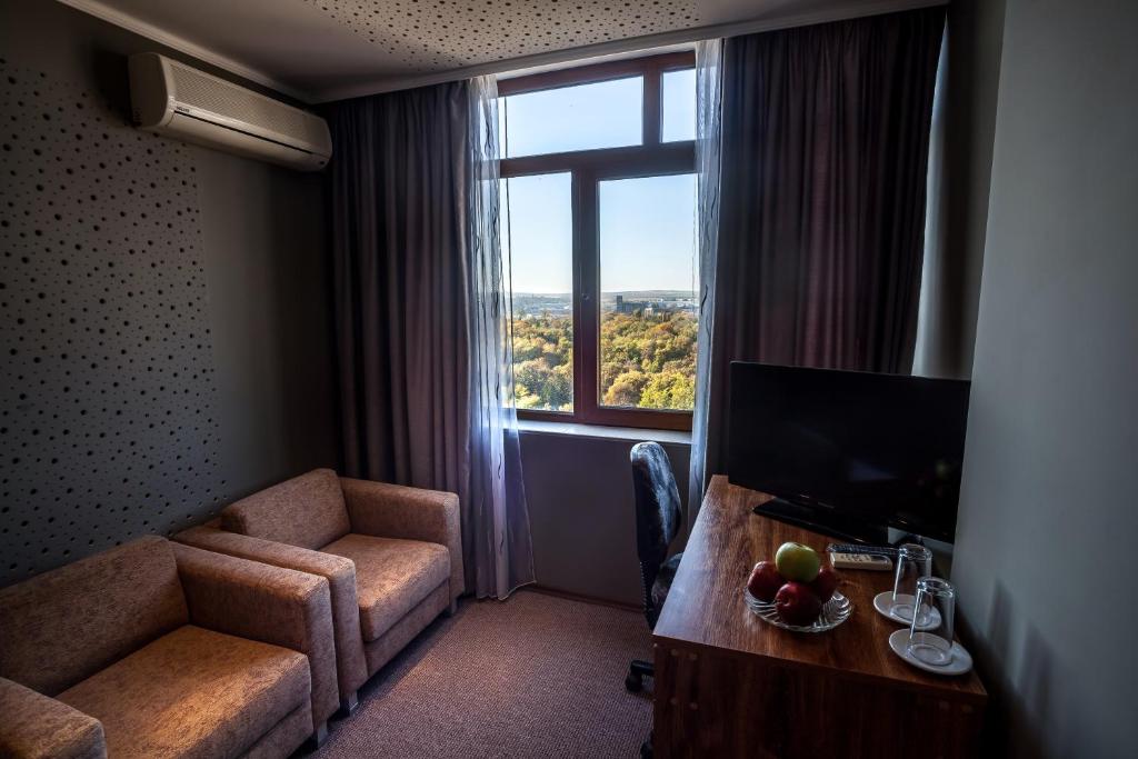 Panorama Top Floor Rooms in Hotel Tundzha - Quarto Duplo