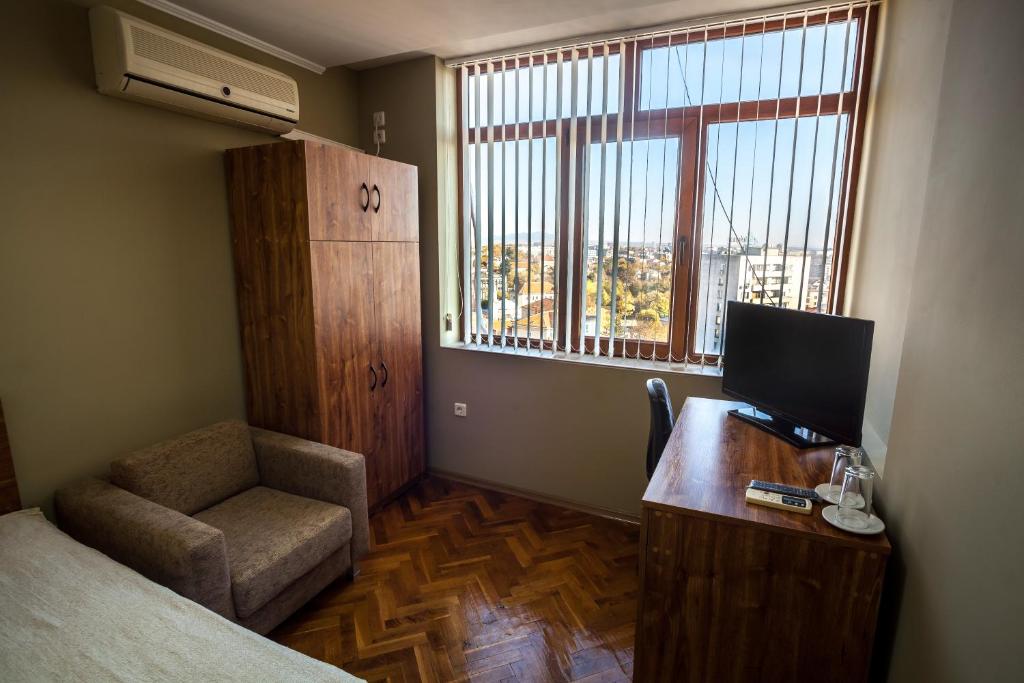 Panorama Top Floor Rooms in Hotel Tundzha - Quarto Duplo