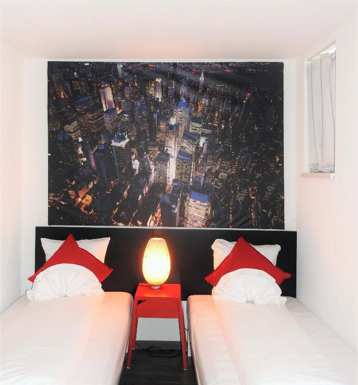 INSIDE Five - Triple Room With Garden View