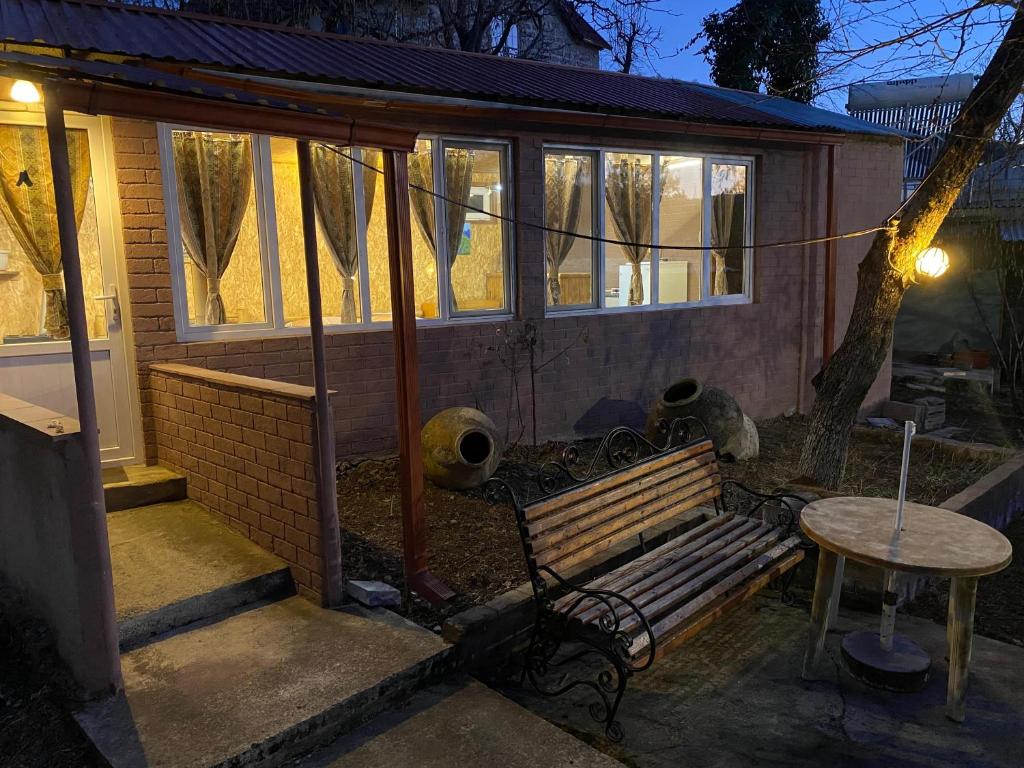 Cottage Bambuk