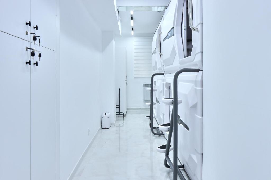 امکانات Kalion Capsule and Boutique Hotel - تصویر ۴