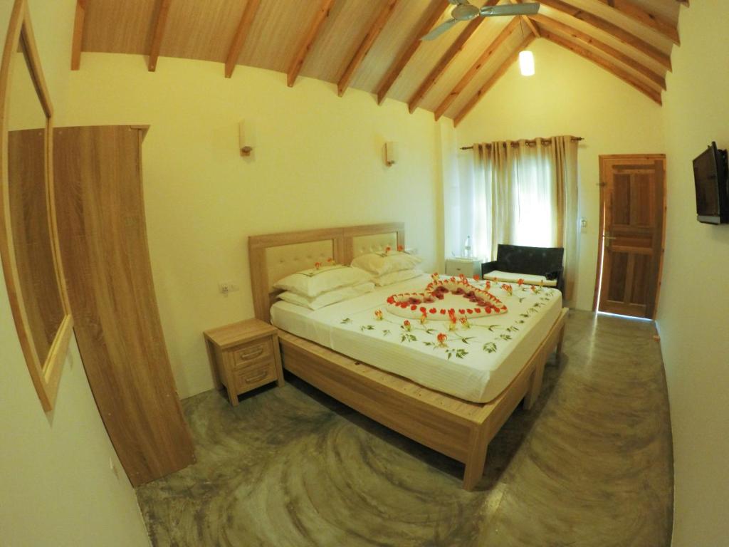 Holiday Cottage Thoddoo, Maldives - 11