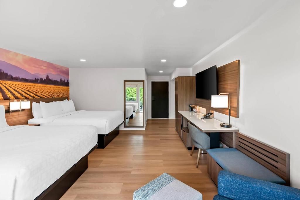 Clarion Pointe Mount Vernon - Burlington - Chambre Triple Avec Canapé-lit - Non Fumeur