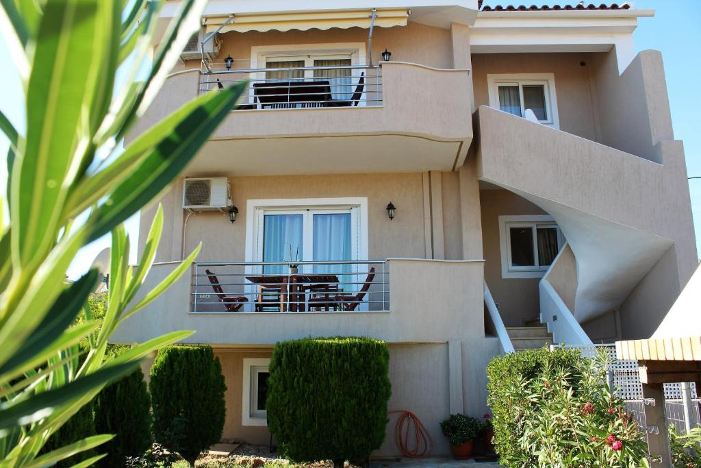 Balkón nebo terasa v ubytování Helen's Sounio Apartments