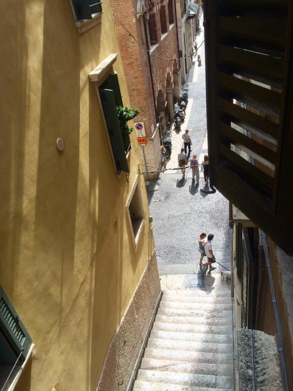 Casa Martini Piazza Erbe - 1