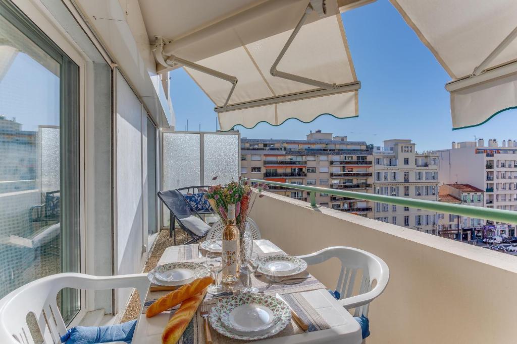 PALAIS DES ARTS AP4399 By Riviera holiday homes