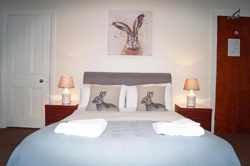 Ricky Road Guest House - 