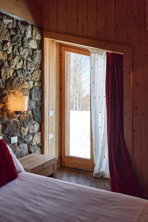 Chalet Morel 1586 Hotel & Spa - Deluxe Double Room