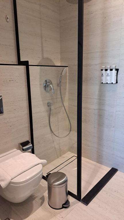 TRIPLE A HOTEL