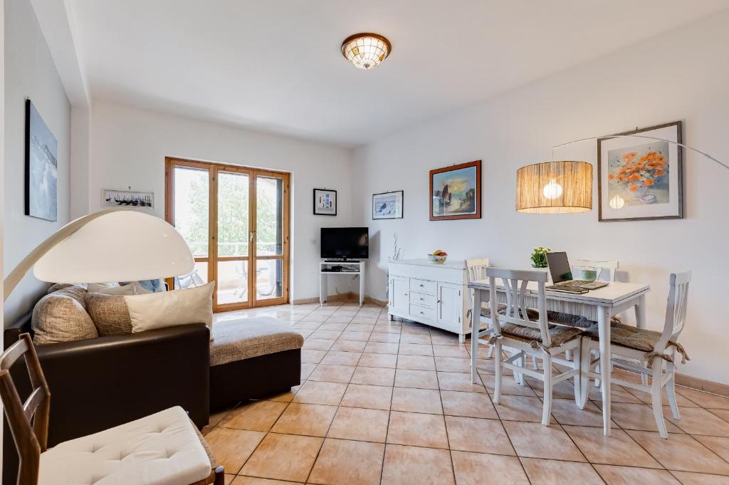 Appartamento vista mare, 100mt dall'Ospedale Pediatrico, a 200mt dal mare, 1h da Roma Termini - Apartamento Con Vistas Al Mar