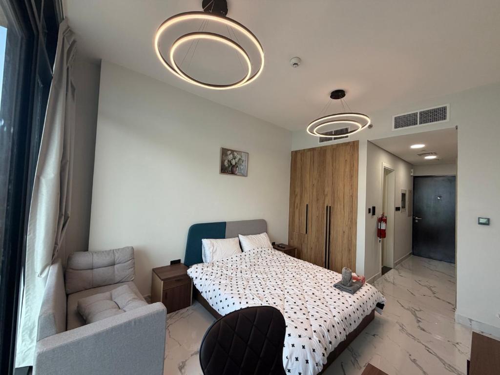 Luxury canal view studio