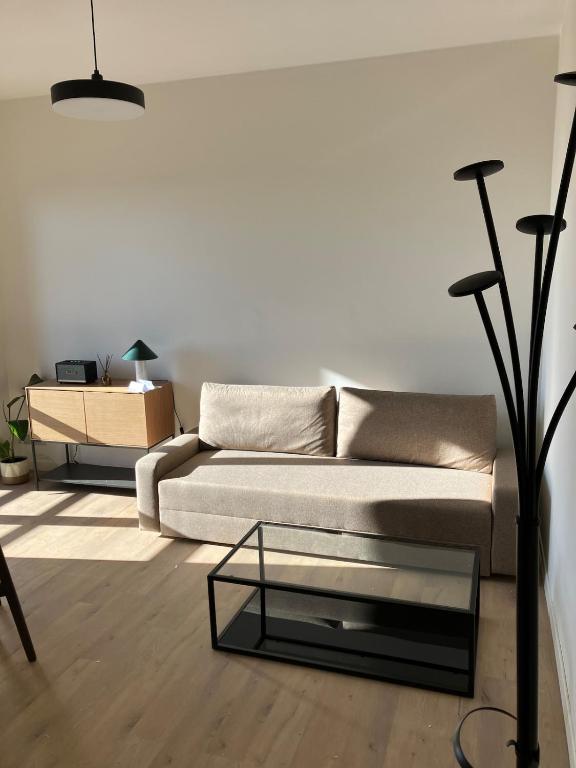 Design and Comfort in West Milan