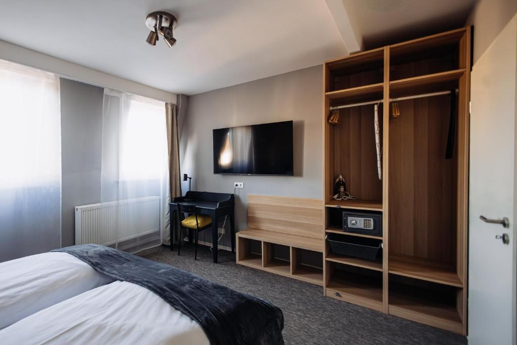 Hotel Kleiner Riesen - One-Bedroom Apartment