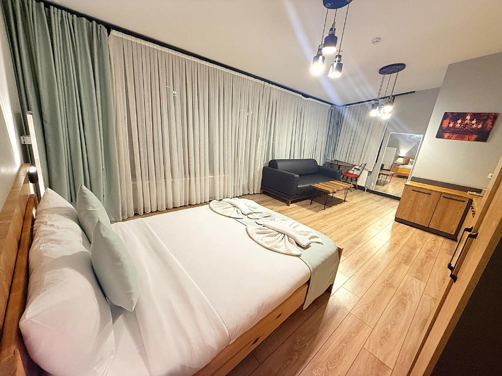 لابی و فضای عمومی Taksim Luxury Alkan Residence - تصویر ۵
