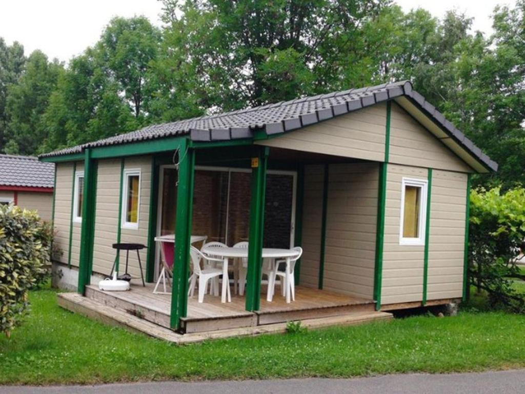 Chalet Confortable 7 Pers. avec Terrasse - API-1-52-1752