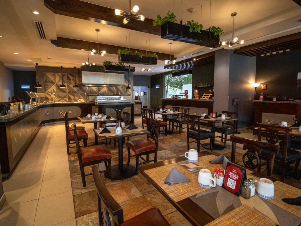 Hotel Mirra San Luis