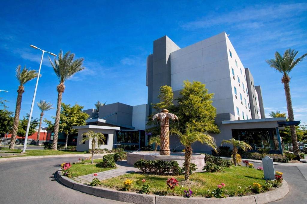 Hotel Mirra San Luis