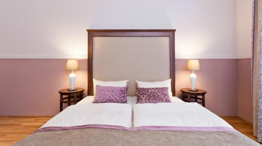 Aparthotel Am Schloss - Resim 42