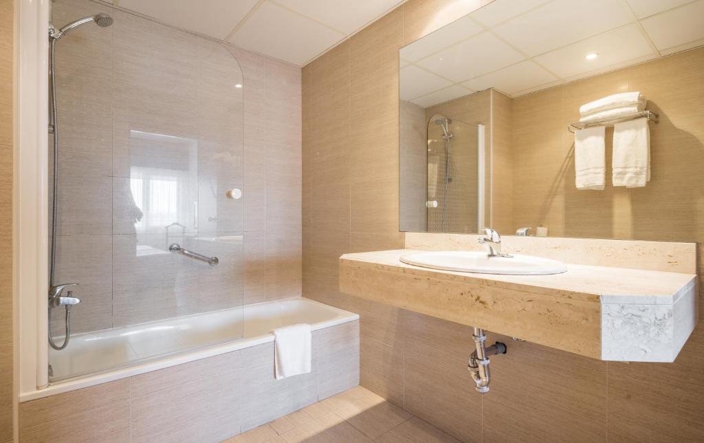 Ilunion Romareda - Resim 3