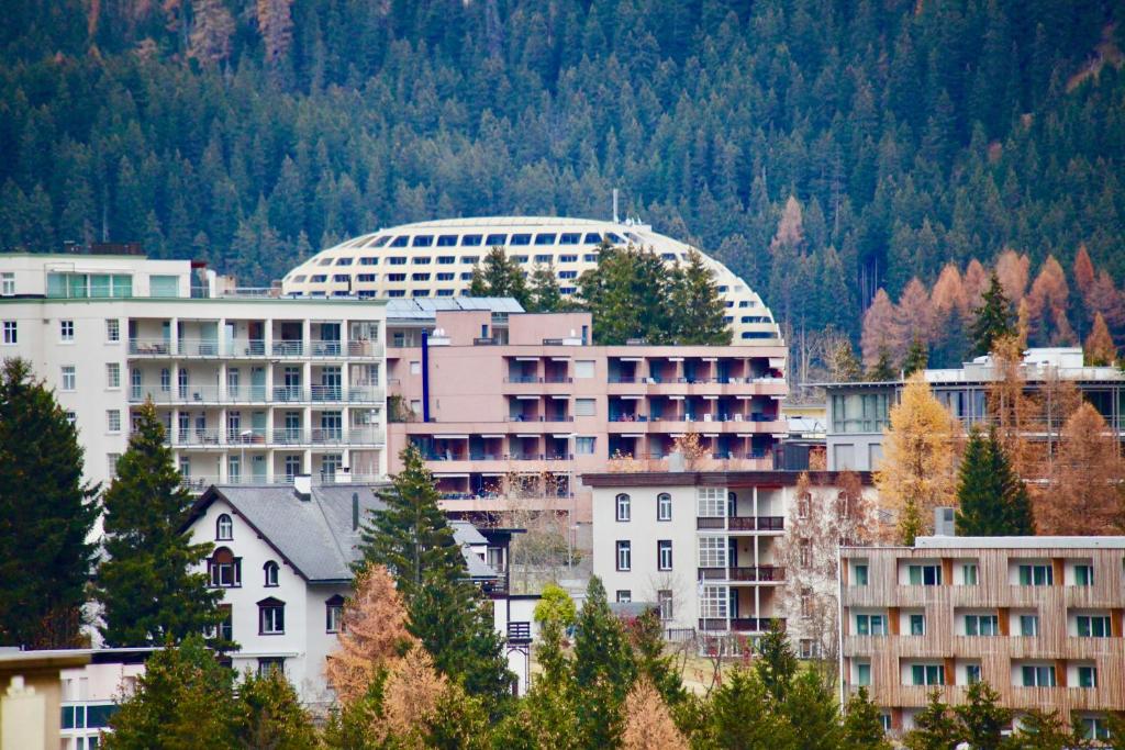 Nespecifikovaný výhled na hory nebo výhled na hory při pohledu z apartmánu