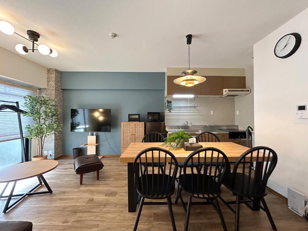 紙風船3min Walk to Station 5min to Namba Entire Private House for 8