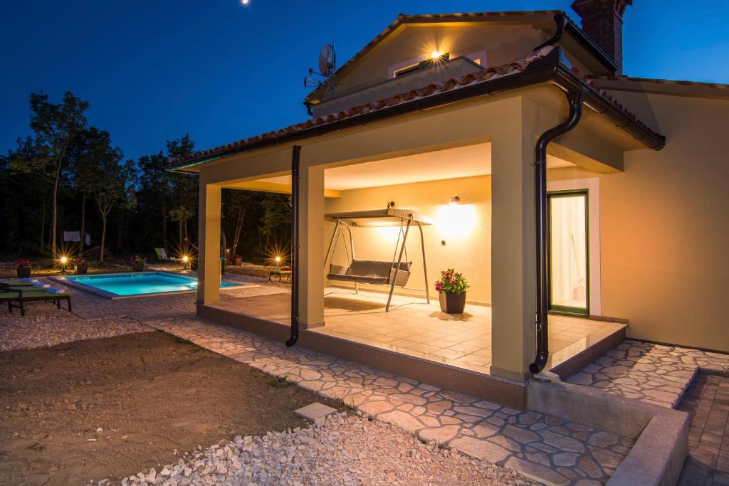 Terrasse ou espace ext&eacute;rieur de l&#39;&eacute;tablissement Villa Mare &amp; Monti Istra