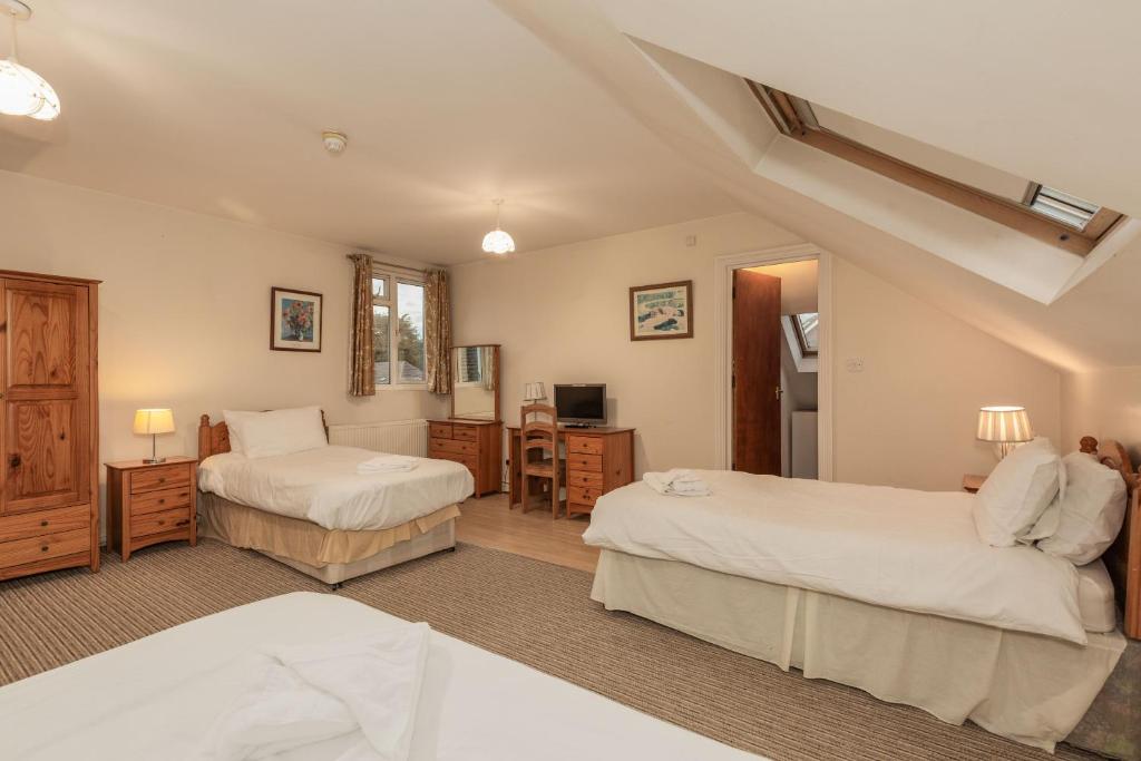Ricky Road Guest House - 