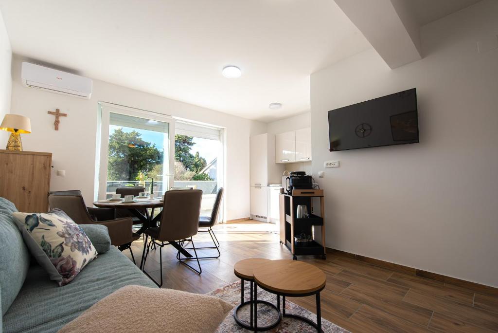 Apartment Bevanda