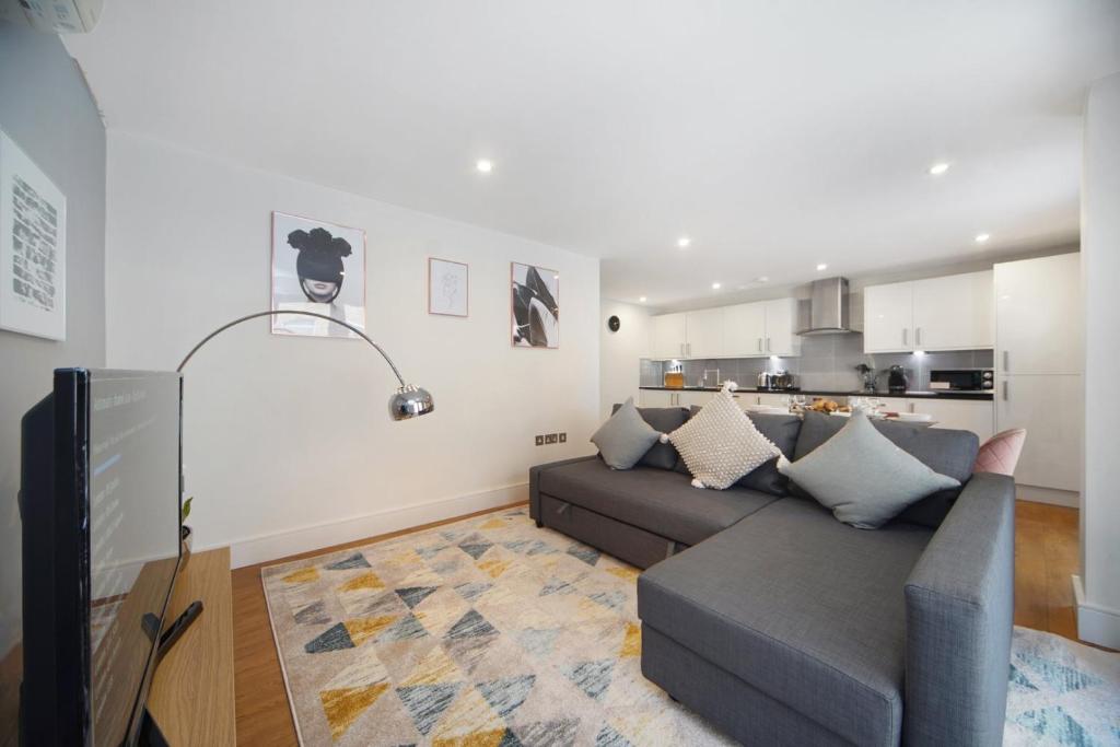 Modern Apartments in Bayswater Central London FREE WIFI & AIRCON by City Stay Aparts London - 
