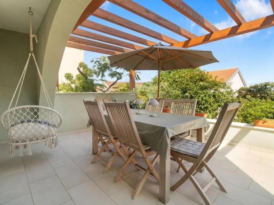 el dorado patio umbrella SUPERJARE 13FT Outdoor with Base Included, Double Sided Pool Umbrellas with Fade Resistant Canopy, Large Table Umbrella for Deck, Market, Backyard and hospitality spaces El Dorado, Kansas | Facebook