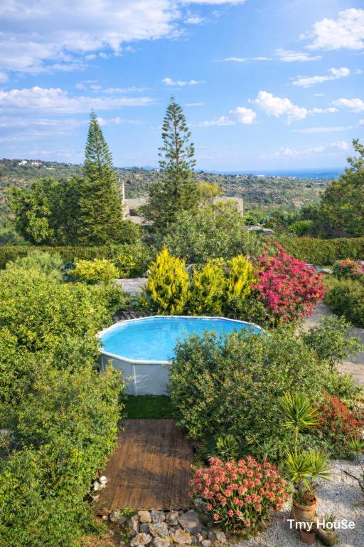 Pure Crete - Tiny House & Luxury Tent - 11