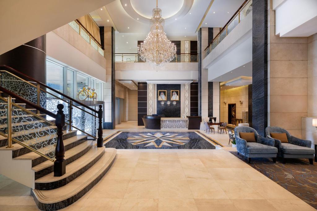 لابی و فضای عمومی Golden Tulip Doha Hotel - تصویر ۵