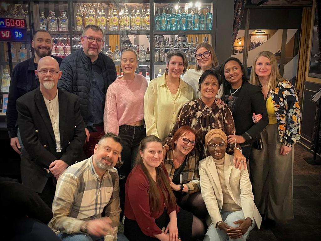 Logis Hôtel Restaurant Des Acacias Lille Tourcoing - Housity