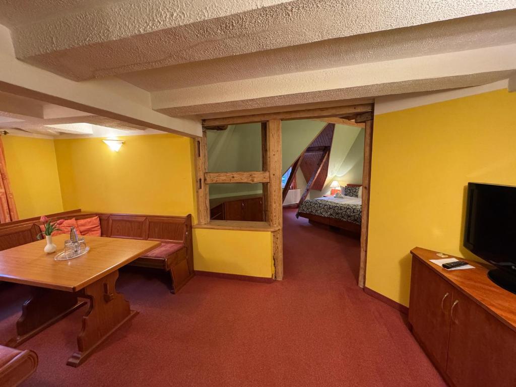 Hotel Zum Kanzler - Comfort Double Room - Annex
