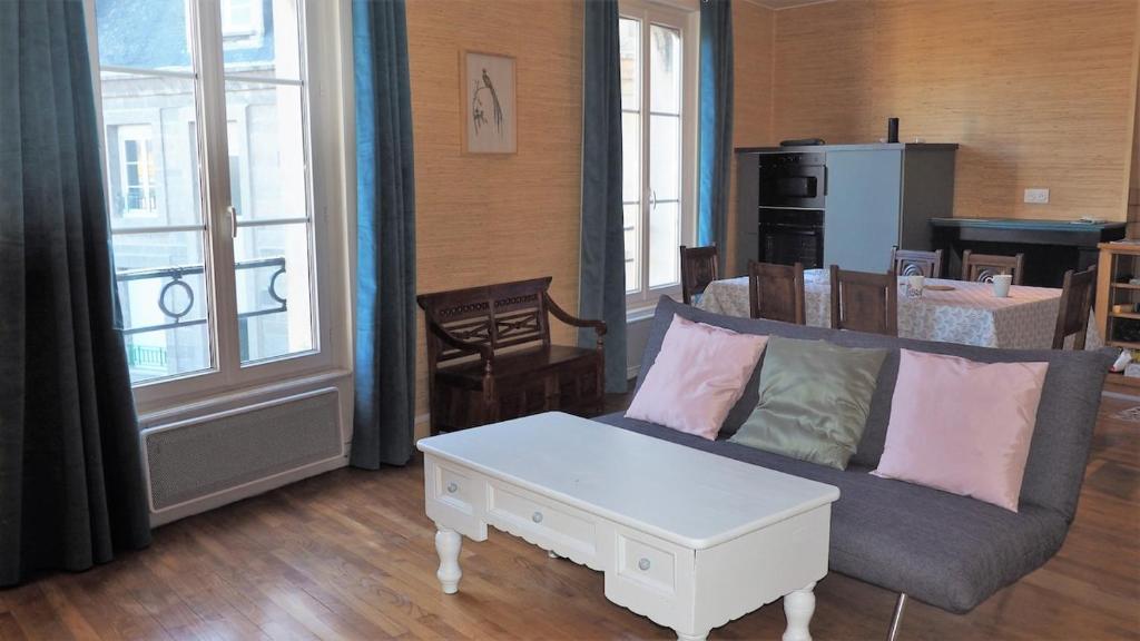 Appartement calme 4 à 5 personnes Saint Malo Intra Muros 5 mns plages