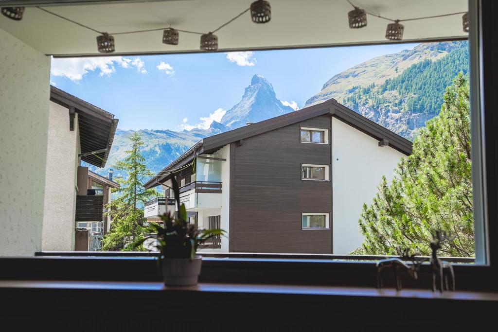 Matterhorn Hideaway balcony and perfect view