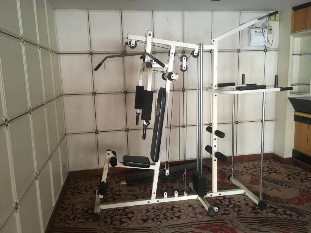 Fitness centrum a/nebo fitness zařízení v ubytování Jumbotel Hotel