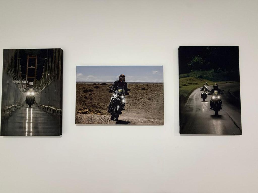 Monte Grande Family Stay - Balcón y parilla