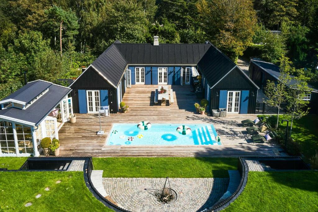 Gallery image of Architect House With Pool Near Tisvilde in Tisvildeleje