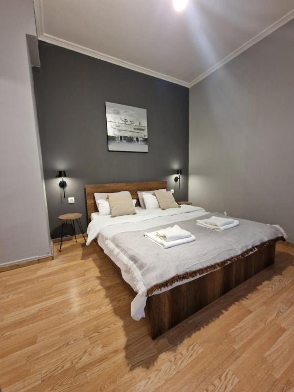 Closer "Egnatia Apartment 4"