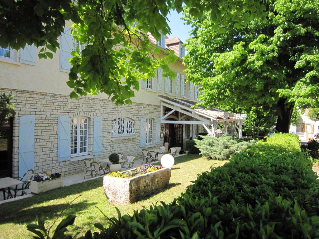 Zahrada ubytování Hostellerie de la Bouriane
