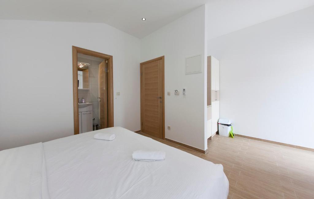 Posteľ alebo postele v izbe v ubytovaní Villa Klara Guest House
