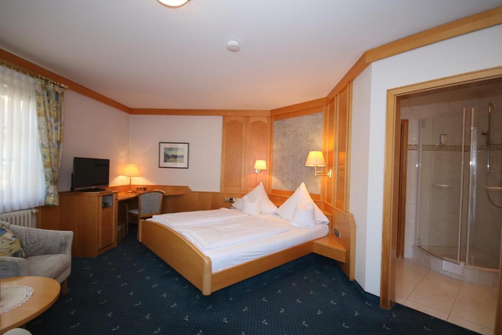 Hotel-Restaurant Hirsch - Basic Double Room